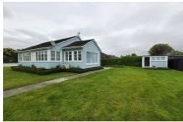 Photo of property in 129 Kerrs Road, Avonside, Christchurch, 8061