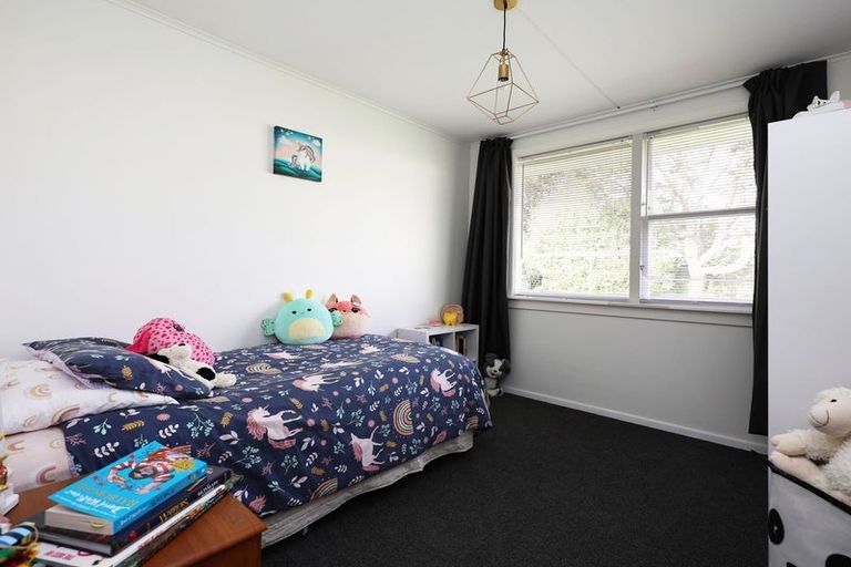 Photo of property in 11 Oxford Street, Holmes Hill, Oamaru, 9401