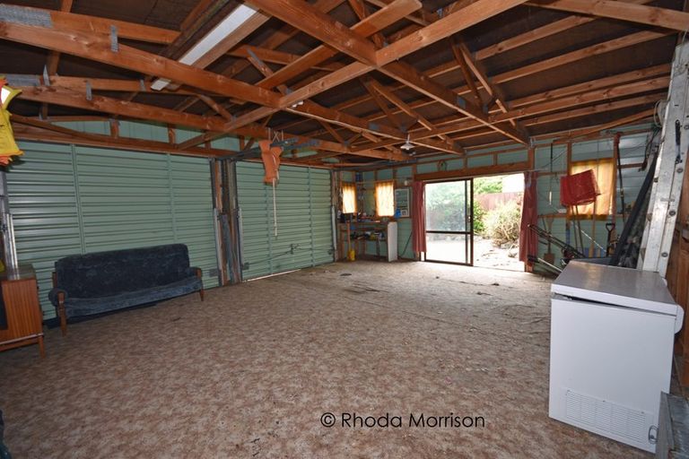 Photo of property in 14 Moana Road, Tinopai, 0593