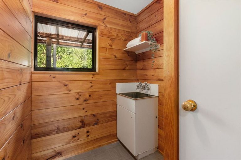 Photo of property in 8 Shackle Lane, Whitby, Porirua, 5024