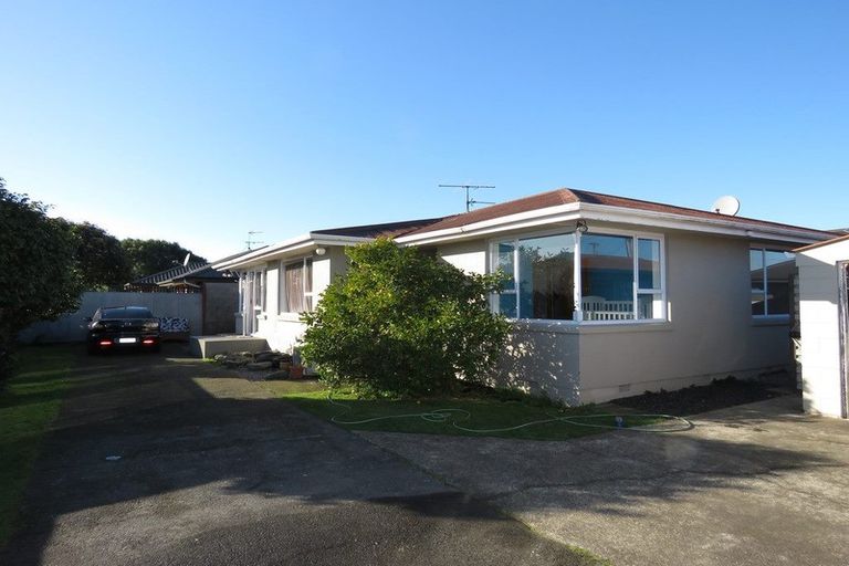 Photo of property in 202 Burwood Road, Burwood, Christchurch, 8083
