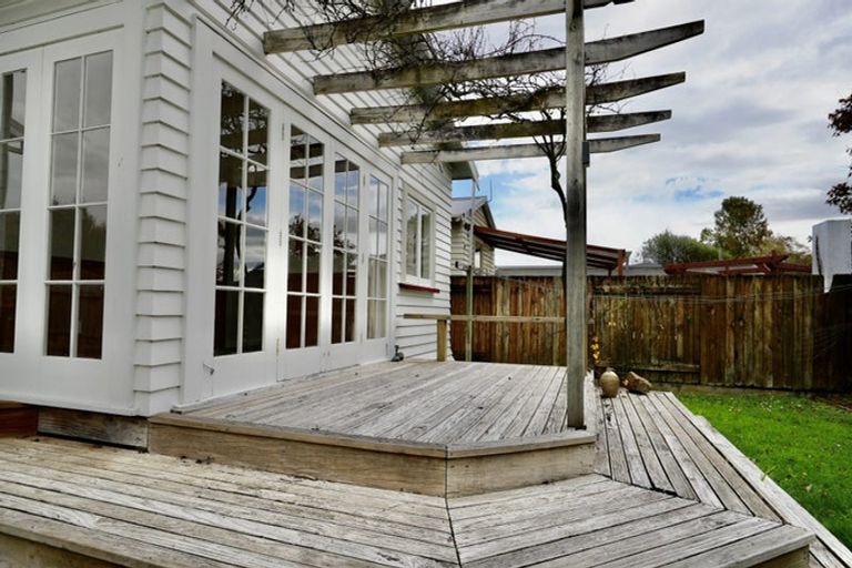 Photo of property in 21 Rongopai Street, Palmerston North, 4414