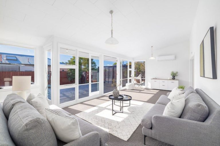 Photo of property in 39 Compton Street, Woolston, Christchurch, 8062