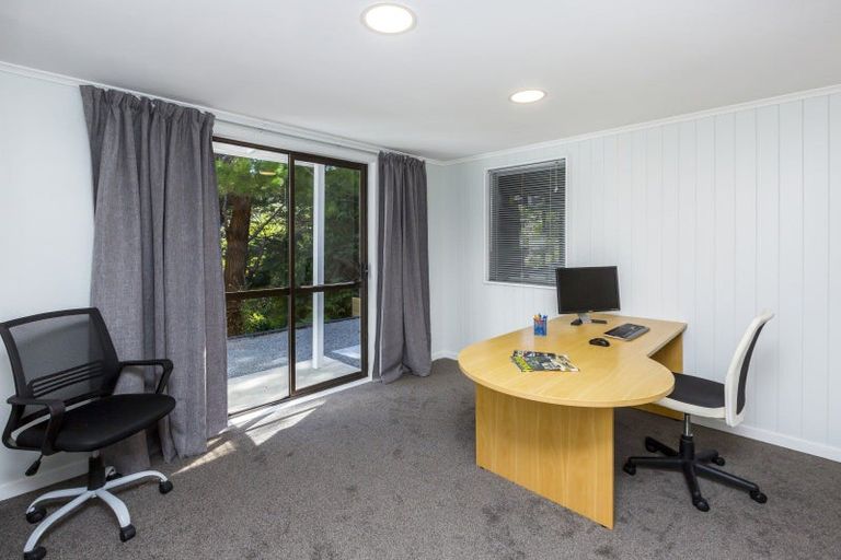 Photo of property in 122 Plateau Road, Te Marua, Upper Hutt, 5018