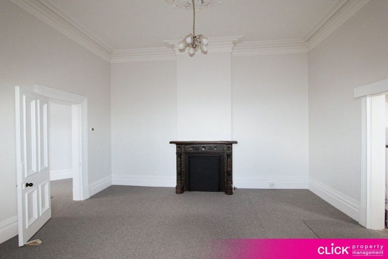 Photo of property in 2 Royal Terrace, Dunedin Central, Dunedin, 9016