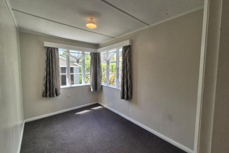 Photo of property in 18 Takahe Street, Taihape, 4720