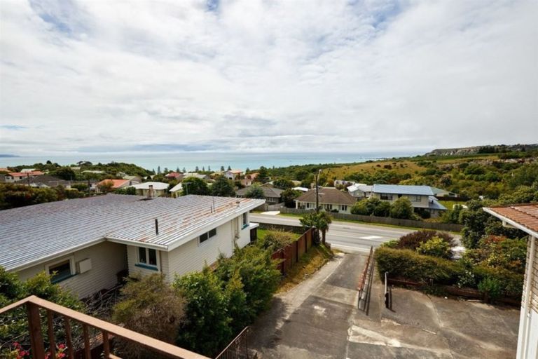 Photo of property in 72 Churchill Street, Kaikoura, 7300