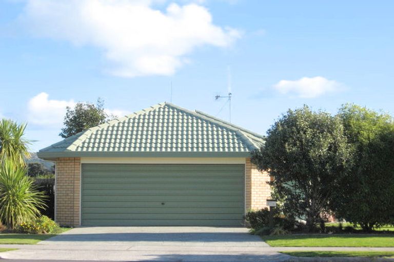 Photo of property in 672 Gloucester Road, Papamoa Beach, Papamoa, 3118