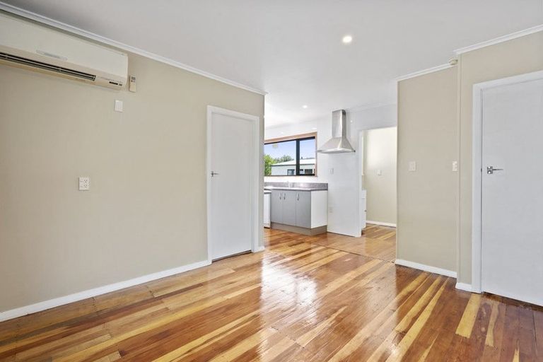 Photo of property in 63 Kashmir Avenue, Clouston Park, Upper Hutt, 5018