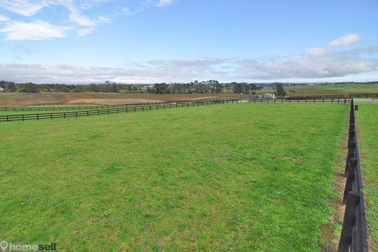 Photo of property in 129 Mcrobbie Road, Kingseat, Pukekohe, 2580