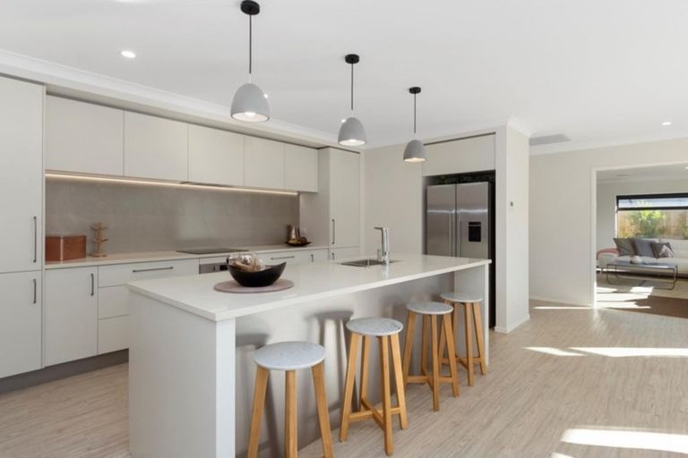 Photo of property in 127 Penetaka Heights, Pyes Pa, Tauranga, 3112