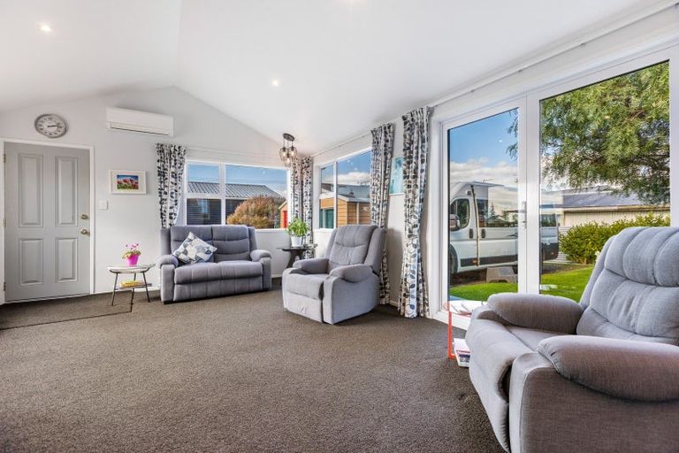 Photo of property in 5a High Street West, Waitara, 4320