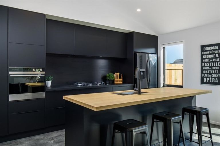 Photo of property in 17 George Drive, Lower Shotover, Queenstown, 9304