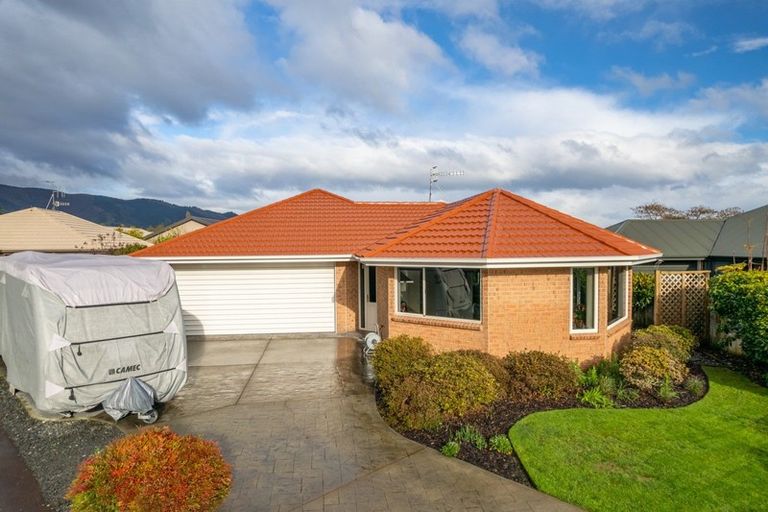 Photo of property in 8 Baxter Place, Stoke, Nelson, 7011