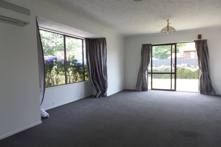 Photo of property in 1/262 Yaldhurst Road, Avonhead, Christchurch, 8042