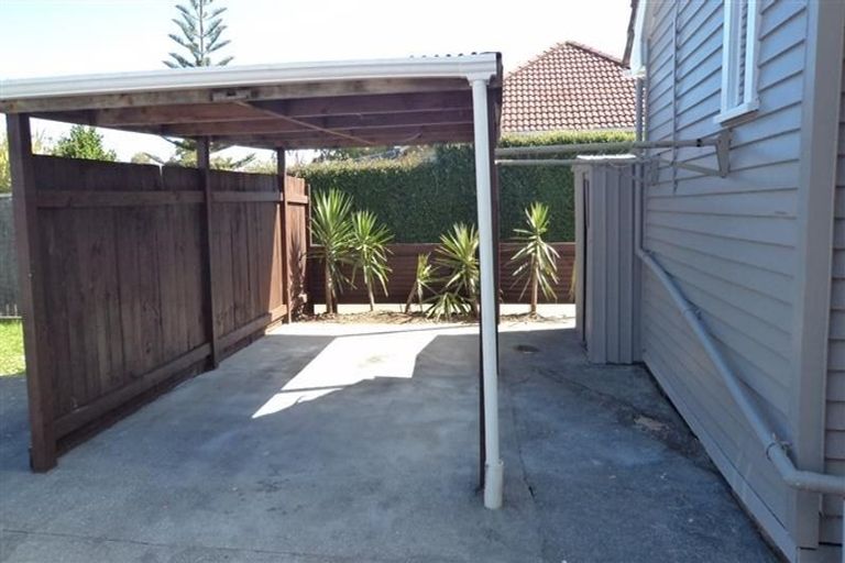 Photo of property in 1/9 Cornwall Road, Mangere, Auckland, 2022