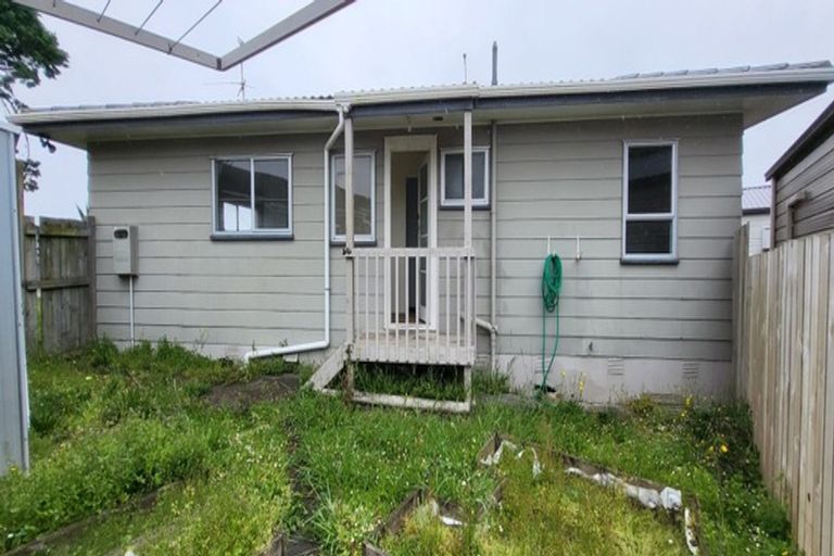 Photo of property in 63 Burundi Avenue, Clendon Park, Auckland, 2103