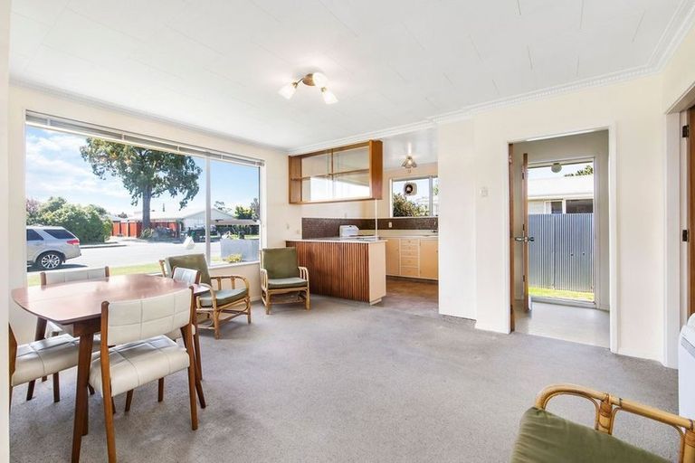 Photo of property in 65 Johns Road, Rangiora, 7400