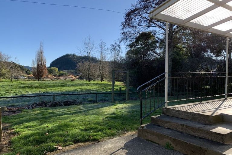 Photo of property in 8 Clifford Road, Wakefield, 7025