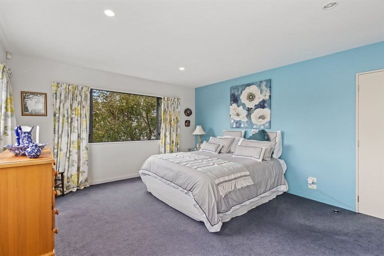 Photo of property in 30 Marble Wood Drive, Papanui, Christchurch, 8053