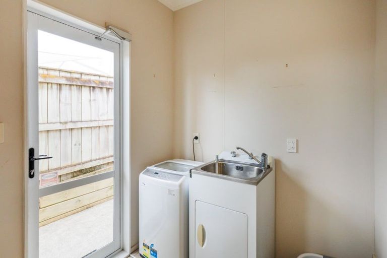 Photo of property in 10 Galea Grove, Kelvin Grove, Palmerston North, 4414