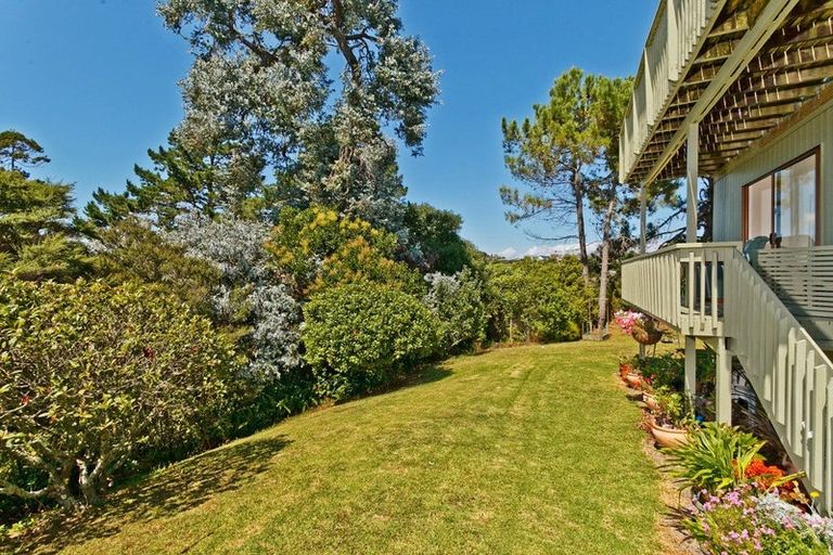 Photo of property in 30 Portobello Place, Torbay, Auckland, 0630