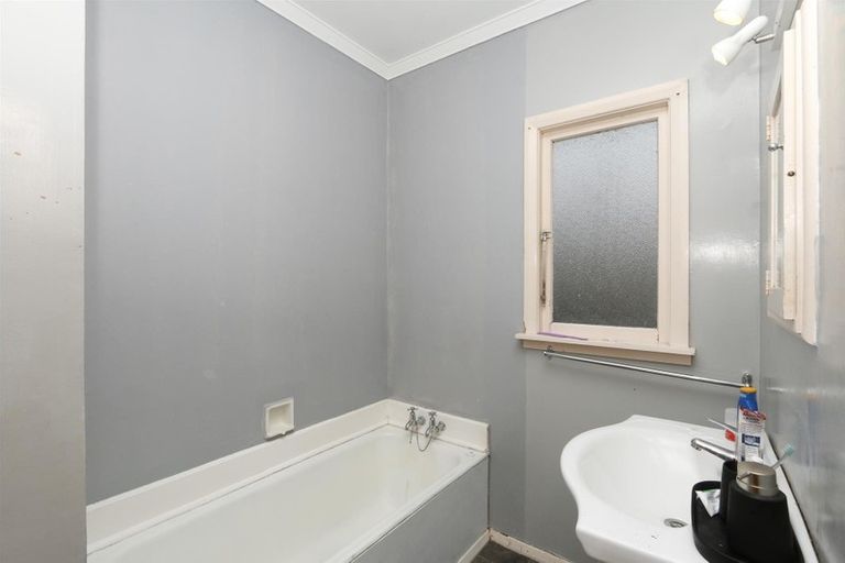 Photo of property in 120 Ihaia Road, Opunake, 4616