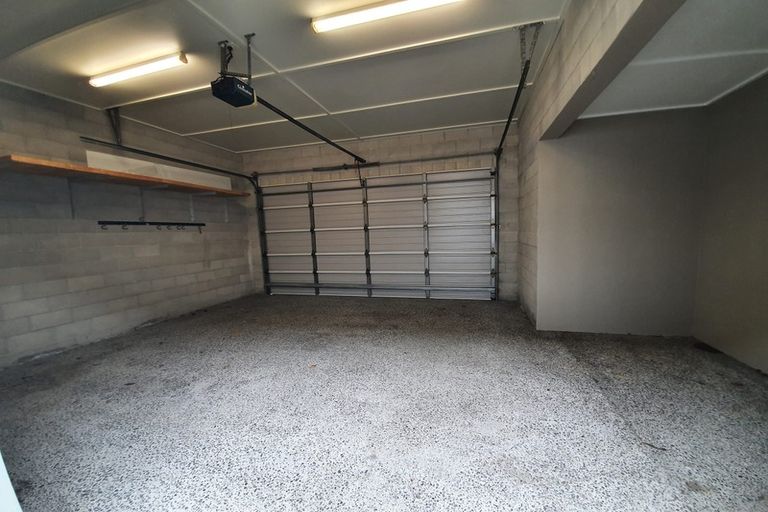 Photo of property in 29 Chateau Crescent, Rangatira Park, Taupo, 3330