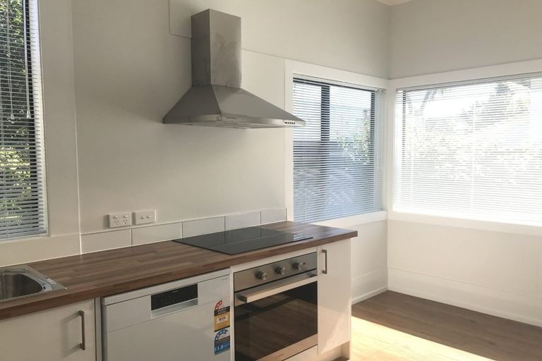 Photo of property in 142 Surrey Street, Forbury, Dunedin, 9012