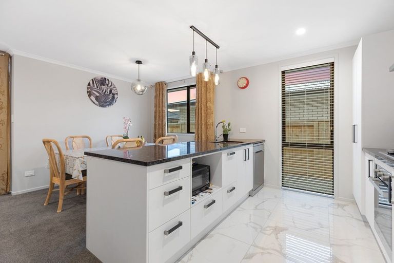 Photo of property in 14 Te Wharo Drive, Papamoa, 3118