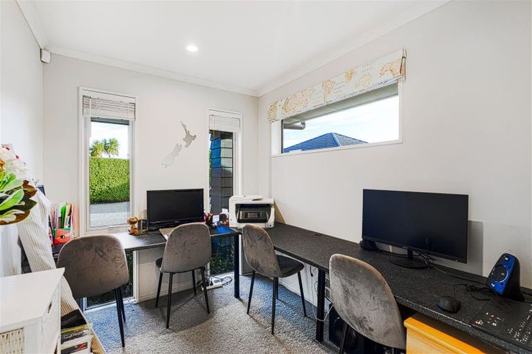 Photo of property in 18d Beaumont Drive, Rolleston, 7614