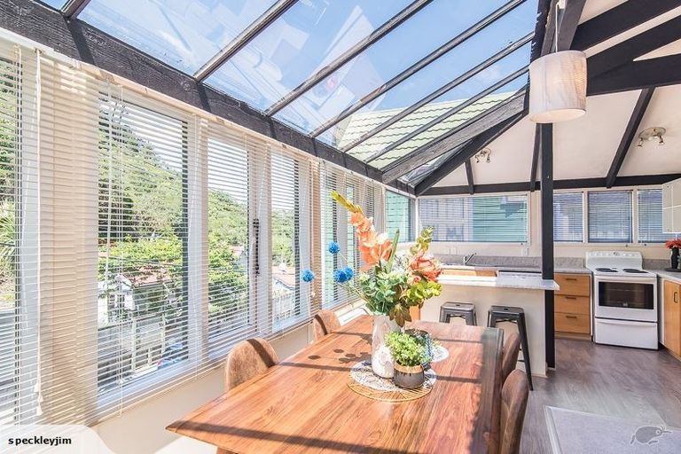 Photo of property in 11 Norway Street, Aro Valley, Wellington, 6012