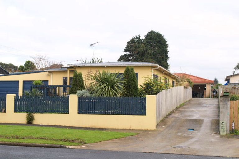 Photo of property in 2/31 Wedgwood Avenue, Mangere East, Auckland, 2024