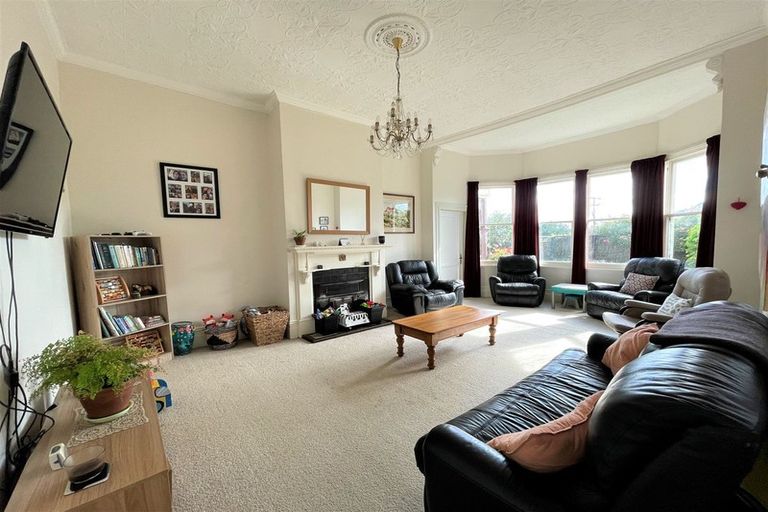 Photo of property in 187 Clyde Street, Balclutha, 9230