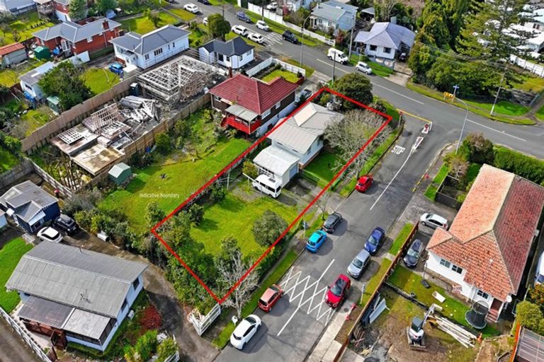 Photo of property in 56 Tahi Terrace, Glen Eden, Auckland, 0602