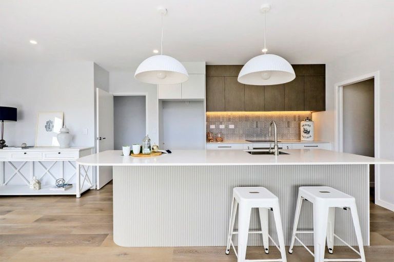 Photo of property in 9 Cassin Place, Taradale, Napier, 4112