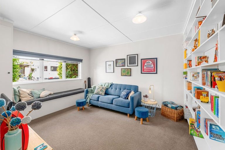 Photo of property in 16a Forest Lake Road, Forest Lake, Hamilton, 3200