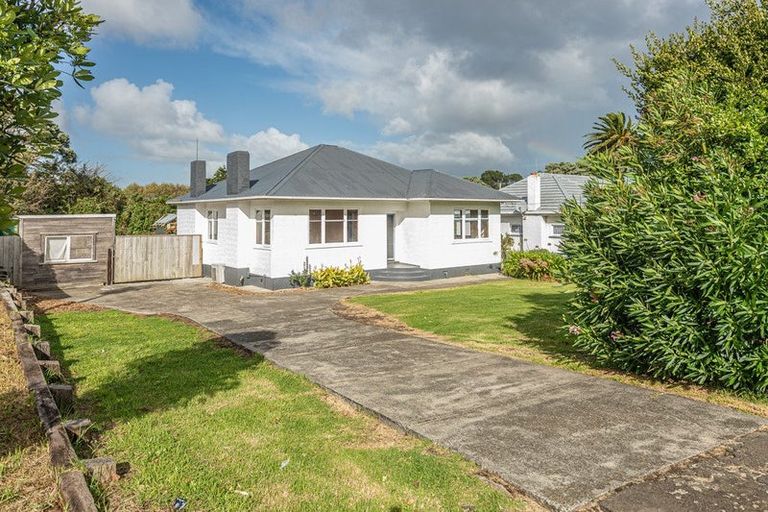 Photo of property in 28 Totara Street, Tawhero, Whanganui, 4501