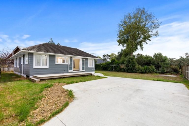 Photo of property in 128 Awaroa Road, Helensville, 0800