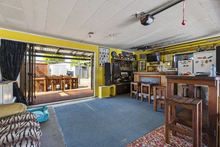 Photo of property in 19 Rukumoana Place, Clendon Park, Auckland, 2103