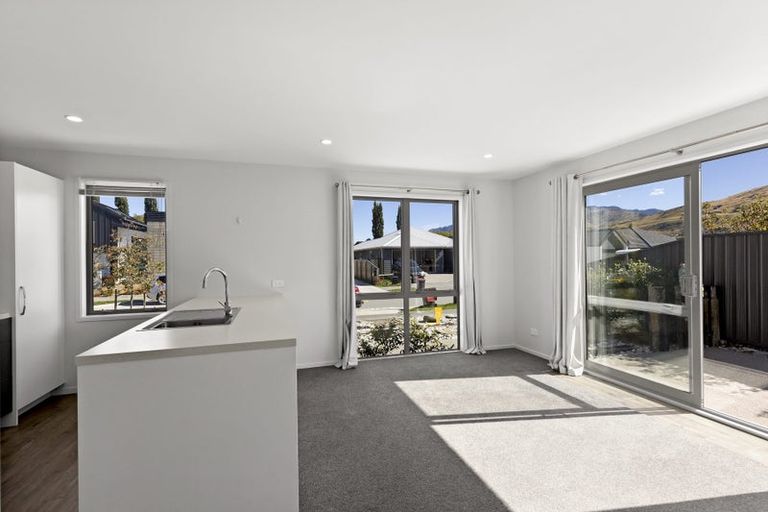 Photo of property in 18 Headley Drive, Lower Shotover, Queenstown, 9304