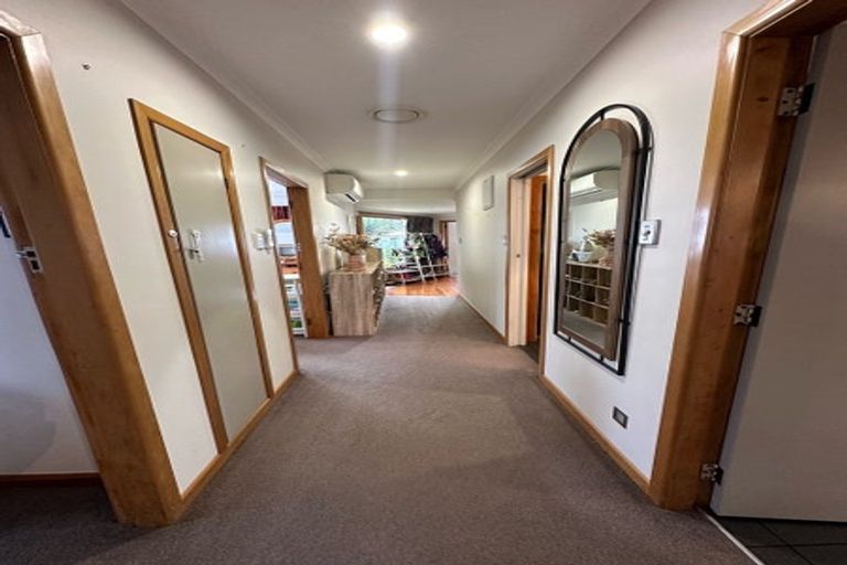 Photo of property in 36 Fitzroy Road, Fitzroy, New Plymouth, 4312