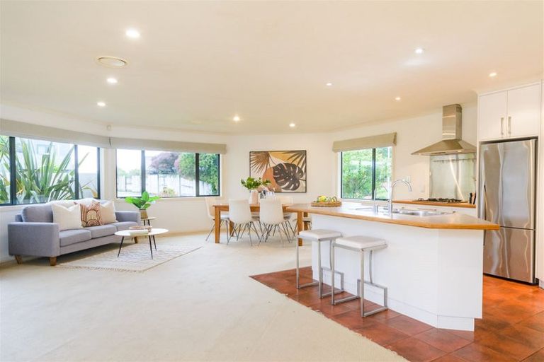 Photo of property in 3 Virginia Grove, Milson, Palmerston North, 4414