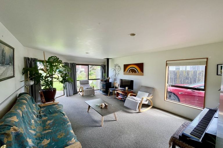 Photo of property in 13b Tama Street, Alicetown, Lower Hutt, 5010