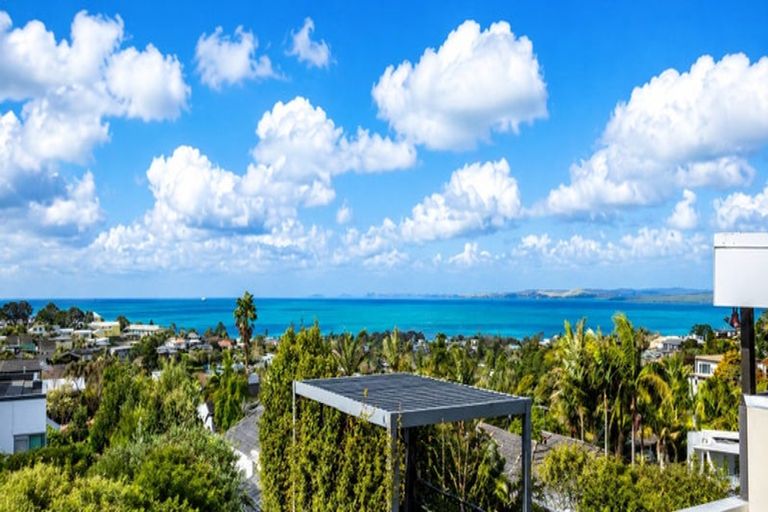Photo of property in 211 East Coast Road, Castor Bay, Auckland, 0620