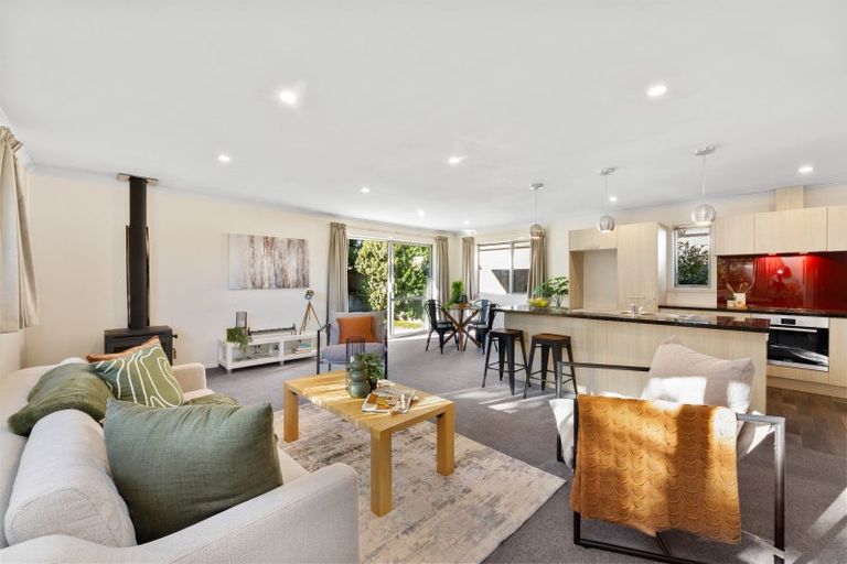 Photo of property in 17b Holdaway Street, Riversdale, Blenheim, 7201