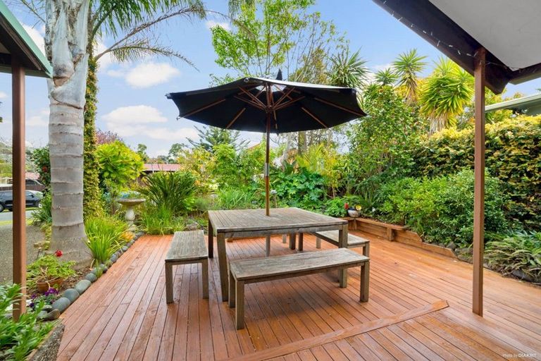 Photo of property in 134 Stapleford Crescent, Browns Bay, Auckland, 0630