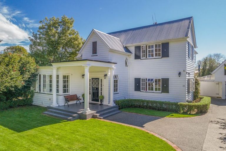 Photo of property in 23 Elmira Avenue, Hokowhitu, Palmerston North, 4410