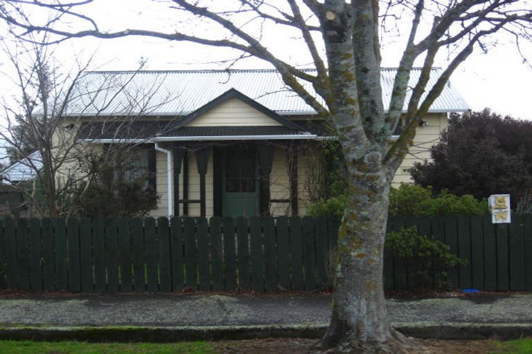 Photo of property in 10 Wyndham Street, Carterton, 5713