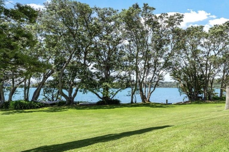 Photo of property in 31 Young Street, Mahurangi East, Warkworth, 0982